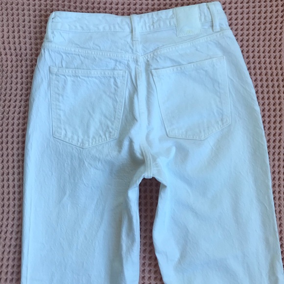 Zara Z1975 High Rise Straight Leg Raw Hem Rigid White Jeans 6164/059/250 Size 6 - Picture 6 of 16